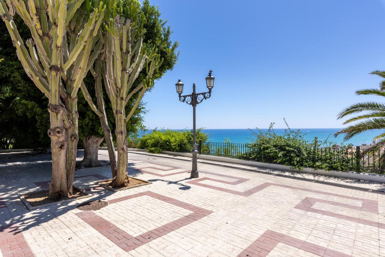 Апартаменты Apt Playa Y Montana Торремолинос Экстерьер фото