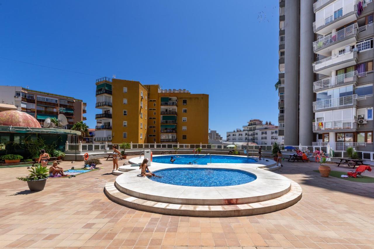 Апартаменты Apt Playa Y Montana Торремолинос Экстерьер фото